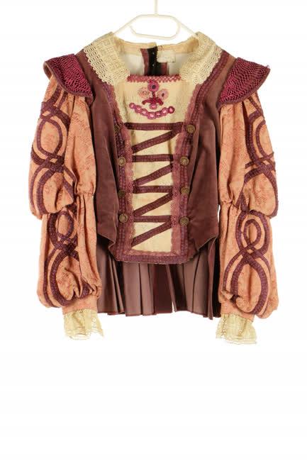 Bordó bársony brokát kombinált 2 részes csipke díszes ruha és szürke alsószoknya