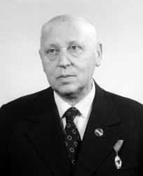 1963-as Kossuth-díjasok - Dr. Jeney Endre
