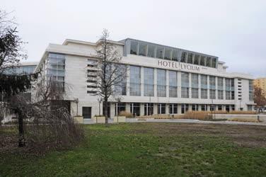 Táj, város - Hotel Lycium - Debrecen