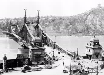 Ipar - 90 éves a MÁVAG, a Ferenc József híd újjáépítője