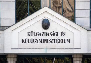 Közigazgatás - Budapest - Külgazdasági és Külügyminisztérium