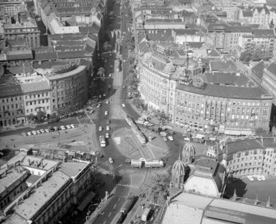 Városkép - A Marx tér légi felvételről