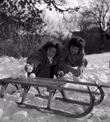 Szakszervezet - Vidéki dolgozók téli üdültetése