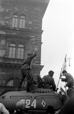 Történelem - 1956-os forradalom és szabadságharc