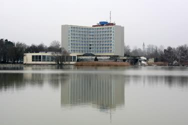 Épület - Keszthely - A Hotel Helikon szálloda épülete