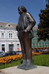 Nyíregyháza - Móricz Zsigmond szobor