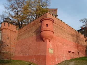 Lengyelország - Krakkó - A Wawel bástyája