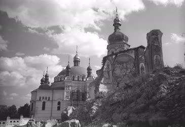 Szovjetunió - Kijev - Lavra kolostor