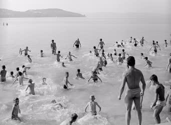 Szabadidő - Vakáció - Szántódi strand