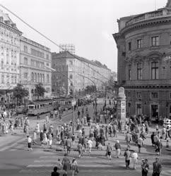 Városkép - Budapest - Blaha Lujza tér