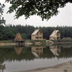 Természet-környezet - Hétvégi házak a Vértesben