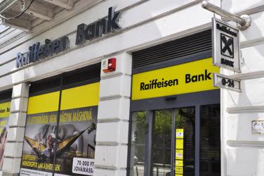 Pénzügy - Budapest - Raiffeisen Bank