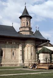 Turisztikai nevezetesség - Észak-Moldva - A Neamti ortodox kolostor