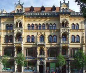 Műemlék - Budapest - A Volksbank épülete