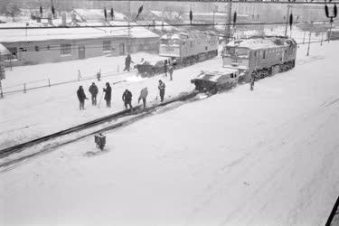 Közlekedés - Időjárás - A hófedte Déli pályaudvaron