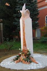 Siklós - Városkép - Szabadságvágy-szobor