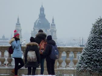 Idegenforgalom - Budapest - Téli turizmus 