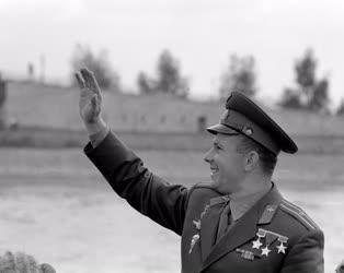 Külkapcsolat - Jurij Gagarin Budapesten