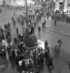 Városkép - Budapest az 1956-os forradalom és szabadságharc után