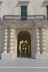 Épület - Valletta - A Nagymesteri Palota bejárata