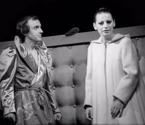 Kultúra - Színház - Shakespeare: Szeget szeggel