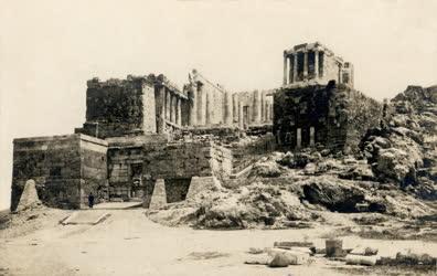 Történelem - Nike templom romjai Athénban