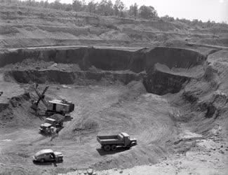 Bányászat - A Bakonyi Bauxitbánya Vállalat bányái