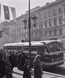 Közlekedés - Új buszok Budapesten