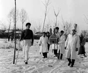 Betlehemezők Mórk községben 1962-ben