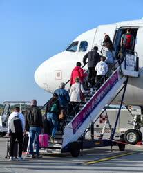 Közlekedés - Ismét megnyílt a debreceni nemzetközi repülőtér