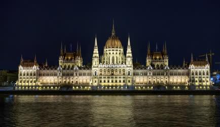 Esti felvétel - Budapest - Parlament