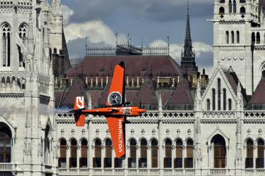 Sport - Budapest - Red Bull Air Race 