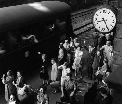 A szerző válogatása - Keleti Pályaudvar - búcsúzó utasok