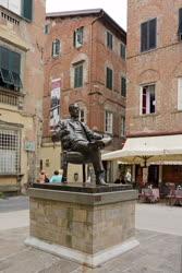 Műalkotás - Lucca - Giacomo Puccini szobra