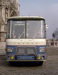 Ipar - Közlekedés -  Ikarus 657 típusú autóbusz