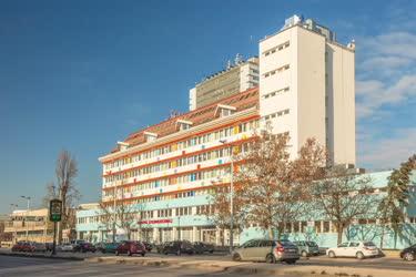 Egészségügy - Budapest - A Heim Pál Gyermekkorház épülete