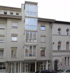 Budapest - Az Országos Roma Önkormányzat irodaháza