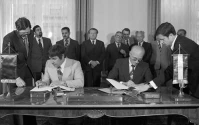 Külpolitika - Magyar-líbiai szerződés