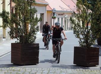 Idegenforgalom - Tokaj - Kerékpáros turisták