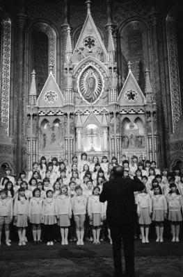 Kultúra - A Magyar Rádió Gyermekkórusa a Mátyás-templomban