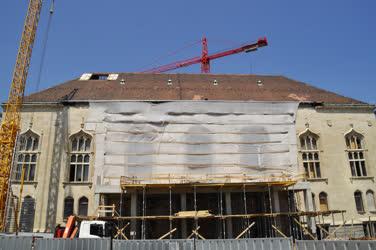 Építőipar - Budapest - Készül a Pénzügyminisztérium új épülete
