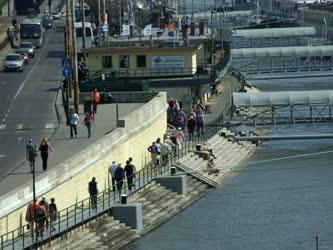 Idegenforgalom - Budapest - Budapesti Nemzetközi Hajóállomás