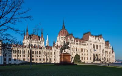 Városkép - Budapest - A Parlament épülete