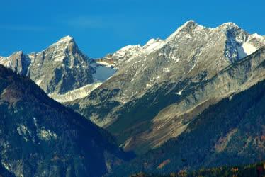 Ausztria -  Az Alpok Innsbrucknál