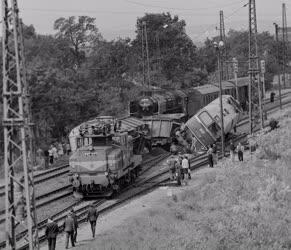 Baleset-katasztrófa - Vasúti szerencsétlenség Aszódnál