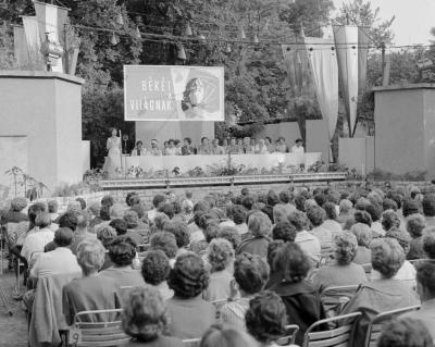 Belpolititka - Beszámoló a Nők Világkongresszusáról