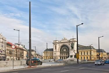 Közlekedési létesítmény - Budapest - A Keleti pályaudvar 