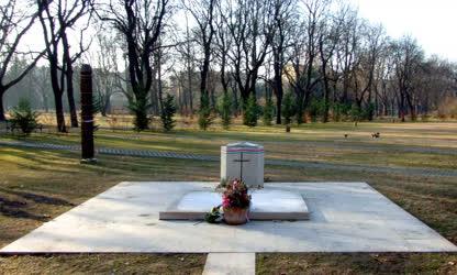 Emlékhely - Budapest - Fiumei úti temető