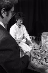 Szerencsejáték - Kifizették a 6-os lottó főnyereményét