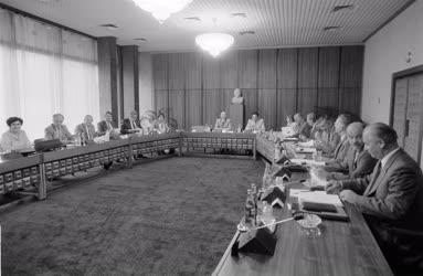 Belpolitika - Az MSZMP Politikai Bizottságának ülése